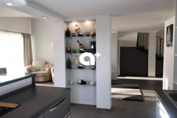 A142,  A three bedroom duplex for rent in Tivat